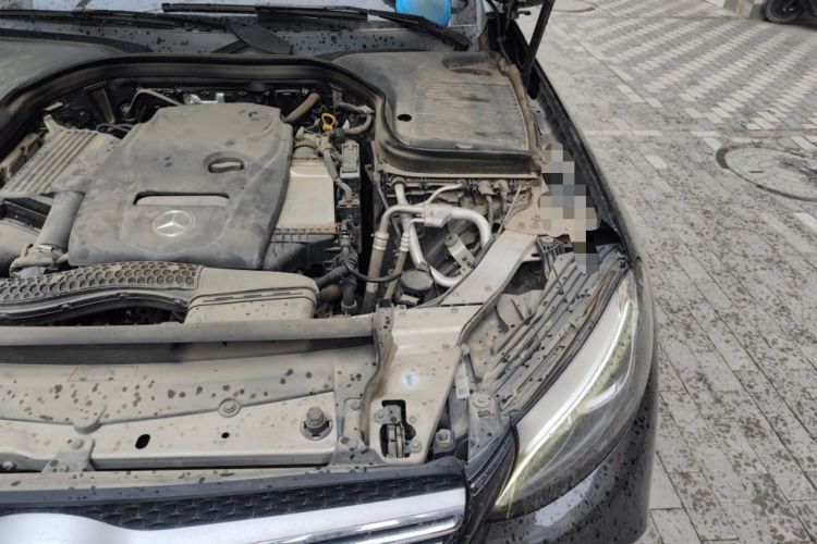 Used Mercedes-Benz GLC 2017 GLC 260 4MATIC Luxury Model Engine Bay Left