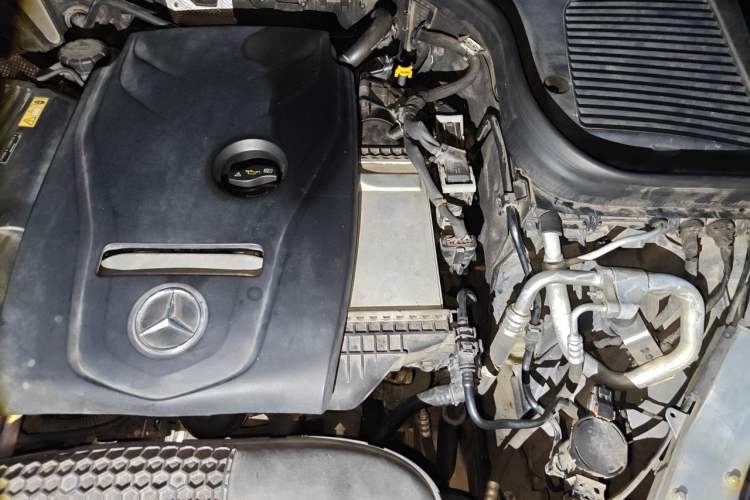 Used Mercedes-Benz GLC 2017 GLC 200 4MATIC Engine Bay Left