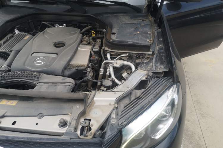 Used Mercedes-Benz GLC 2017 GLC 300 4MATIC Sport Edition Engine Bay Left
