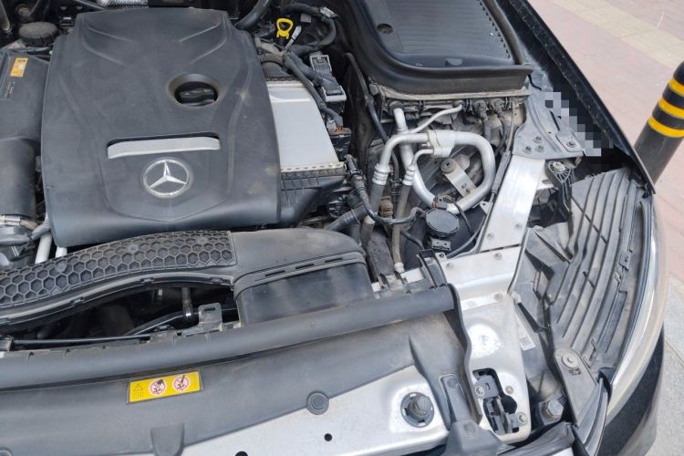 Used Mercedes-Benz GLC 2017 GLC 260 4MATIC Dynamic Edition Engine Bay Left