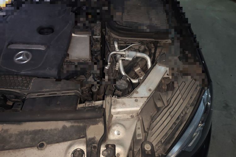 Used Mercedes-Benz GLC 2017 GLC 300 4MATIC Luxury Model Engine Bay Left