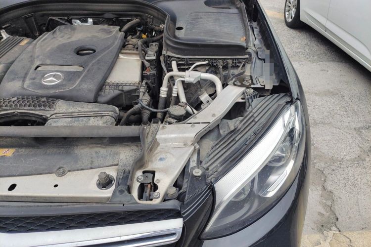 Used Mercedes-Benz GLC 2017 GLC 300 4MATIC Sport Edition Engine Bay Left