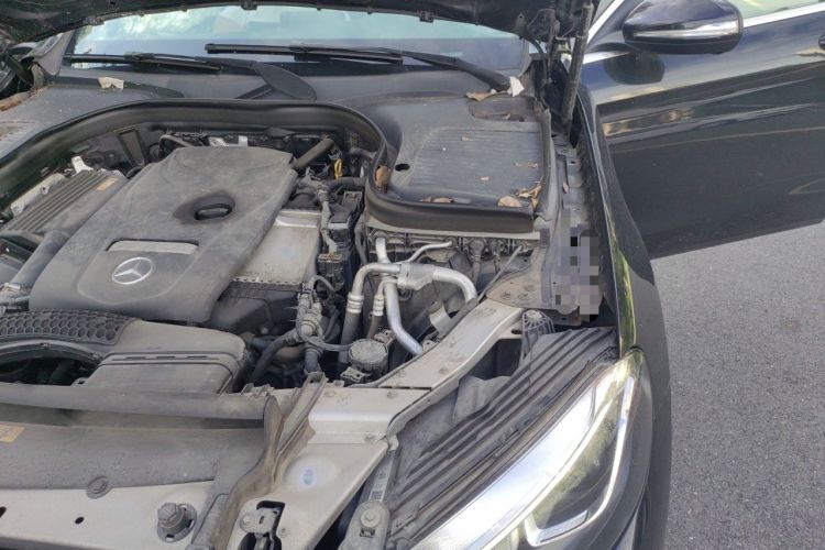 Used Mercedes-Benz GLC 2017 GLC 260 4MATIC Dynamic Edition Engine Bay Left