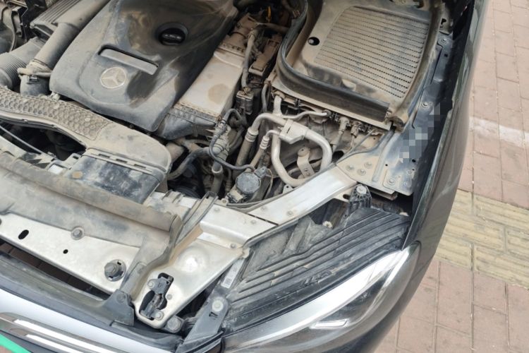 Used Mercedes-Benz GLC 2017 GLC 260 4MATIC Dynamic Edition Engine Bay Left