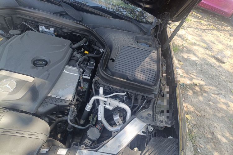Used Mercedes-Benz GLC 2017 GLC 200 4MATIC Engine Bay Left