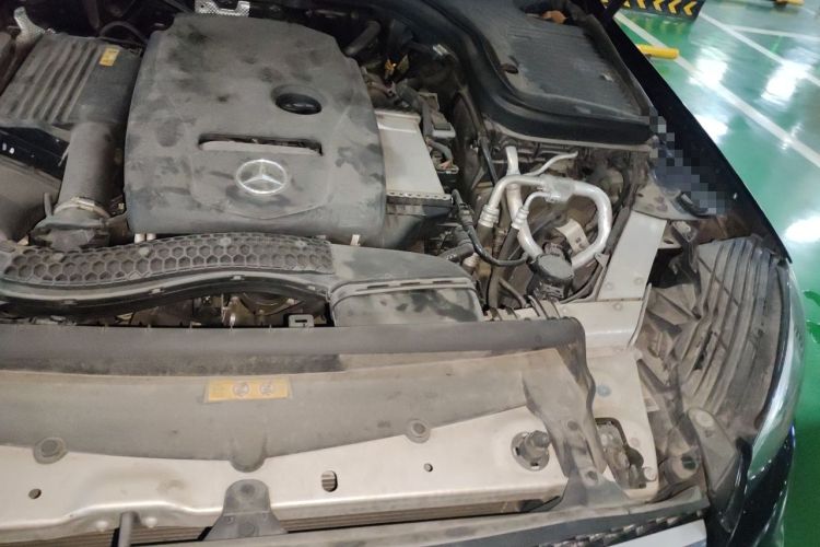 Used Mercedes-Benz GLC 2017 GLC 260 4MATIC Luxury Model Engine Bay Left