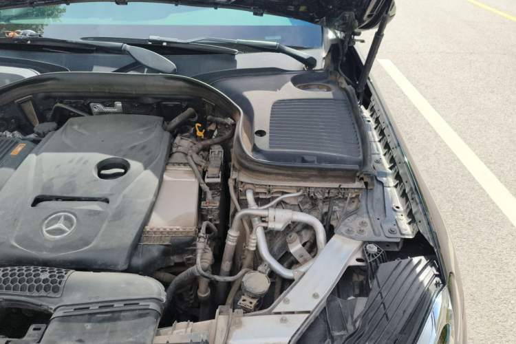 Used Mercedes-Benz GLC 2017 GLC 300 4MATIC Sport Edition Engine Bay Left