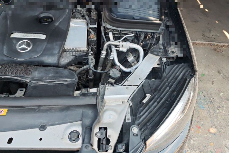 Used Mercedes-Benz GLC 2017 GLC 260 4MATIC Dynamic Edition Engine Bay Left