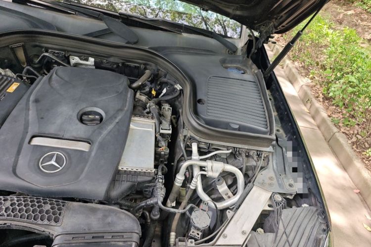 Used Mercedes-Benz GLC 2017 GLC 260 4MATIC Dynamic Edition Engine Bay Left