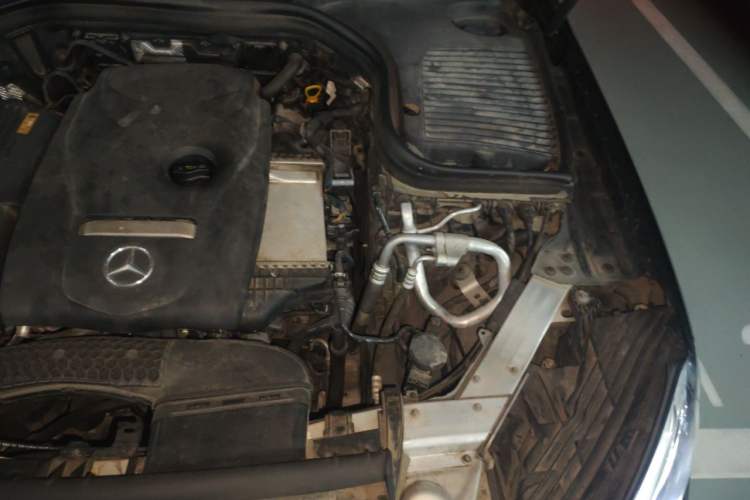 Used Mercedes-Benz GLC 2017 GLC 260 4MATIC Dynamic Edition Engine Bay Left