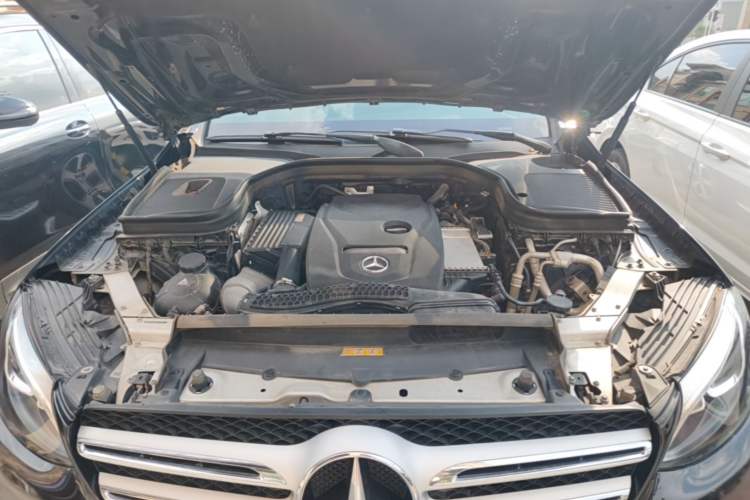 Used Mercedes-Benz GLC 2017 GLC 260 4MATIC Luxury Model Engine Bay