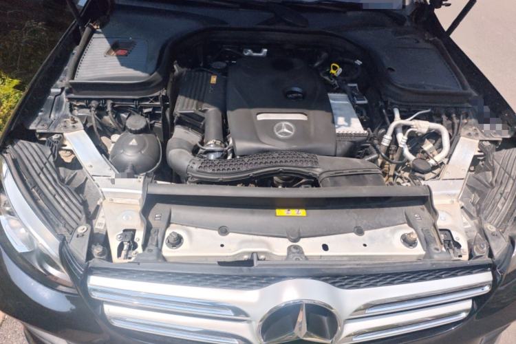 Used Mercedes-Benz GLC 2017 GLC 300 4MATIC Sport Edition Engine Bay