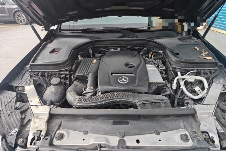 Used Mercedes-Benz GLC 2017 GLC 300 4MATIC Luxury Model Engine Bay