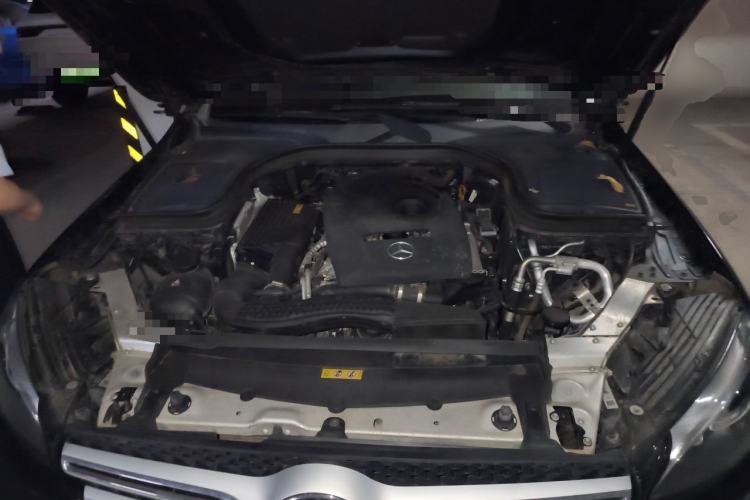 Used Mercedes-Benz GLC 2017 GLC 260 4MATIC Luxury Model Engine Bay