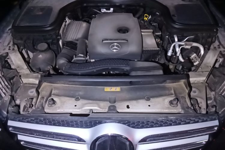 Used Mercedes-Benz GLC 2017 GLC 260 4MATIC Luxury Model Engine Bay