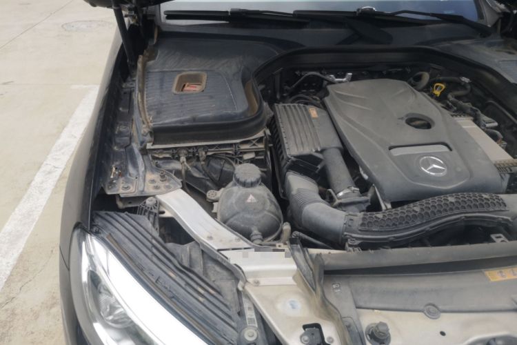 Used Mercedes-Benz GLC 2017 GLC 300 4MATIC Sport Edition Engine Bay Right