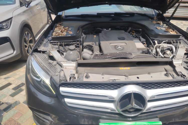 Used Mercedes-Benz GLC 2017 GLC 260 4MATIC Dynamic Edition Engine Bay Right