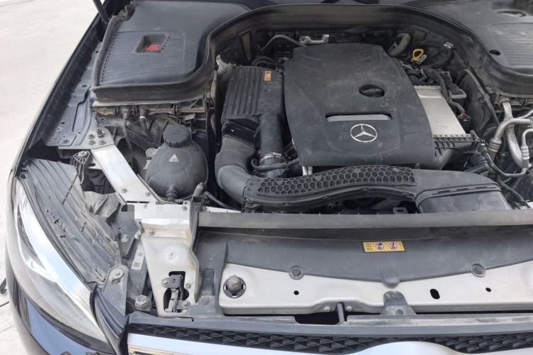 Used Mercedes-Benz GLC 2017 GLC 200 4MATIC Engine Bay Right