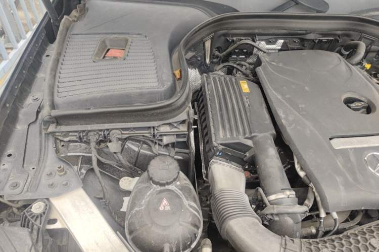 Used Mercedes-Benz GLC 2017 GLC 260 4MATIC Dynamic Edition Engine Bay Right