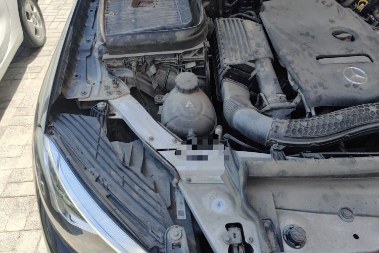 Used Mercedes-Benz GLC 2017 GLC 260 4MATIC Luxury Model Engine Bay Right