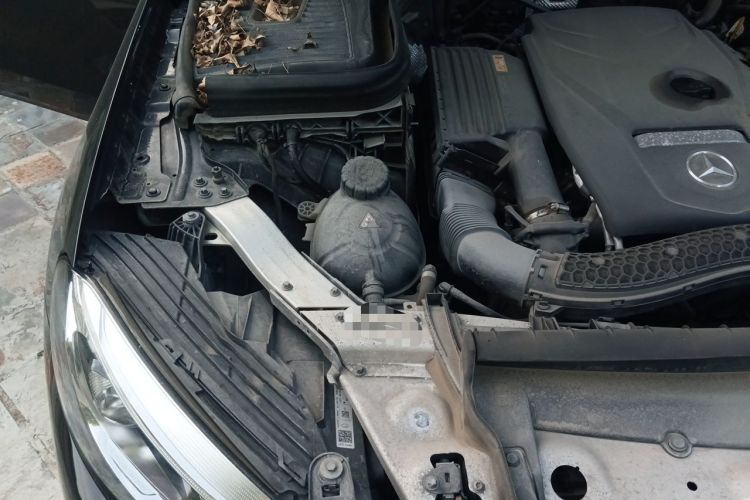 Used Mercedes-Benz GLC 2017 GLC 300 4MATIC Sport Edition Engine Bay Right