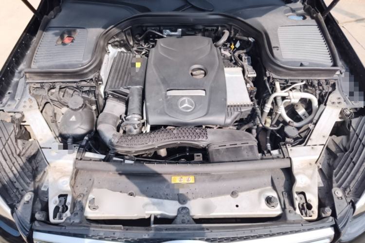 Used Mercedes-Benz GLC 2017 GLC 260 4MATIC Dynamic Edition Engine Bay