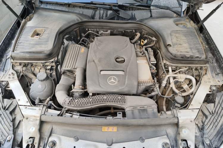 Used Mercedes-Benz GLC 2017 GLC 260 4MATIC Luxury Model Engine Bay