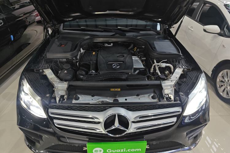 Used Mercedes-Benz GLC 2017 GLC 260 4MATIC Dynamic Edition Engine Bay