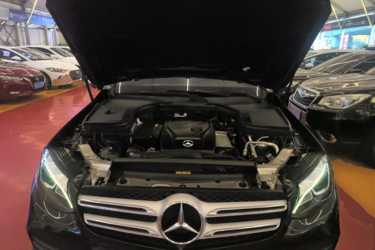 Used Mercedes-Benz GLC 2017 GLC 260 4MATIC Luxury Model Engine Bay