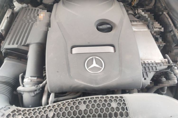 Used Mercedes-Benz GLC 2017 GLC 260 4MATIC Luxury Model Engine Bay
