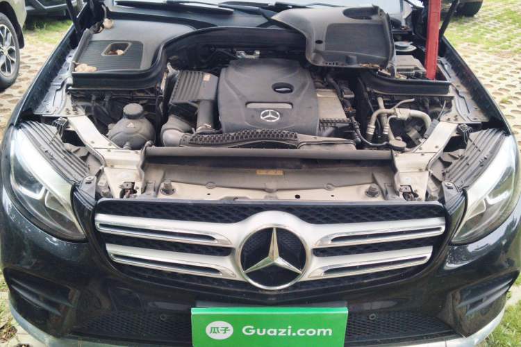 Used Mercedes-Benz GLC 2017 GLC 260 4MATIC Dynamic Edition Engine Bay