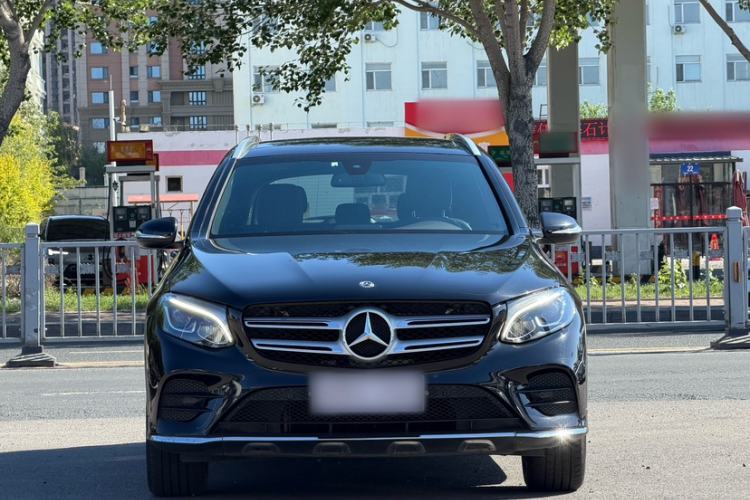 Used Mercedes-Benz GLC 2017 GLC 260 4MATIC Dynamic Edition Exterior 1