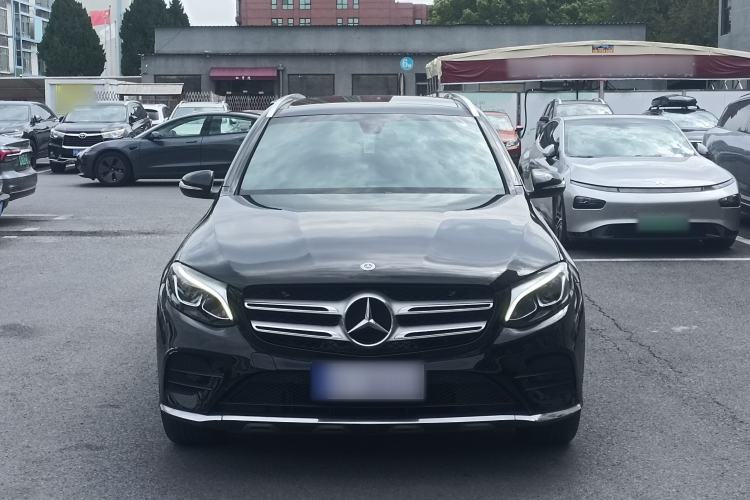 Used Mercedes-Benz GLC 2017 GLC 260 4MATIC Dynamic Edition Exterior 2