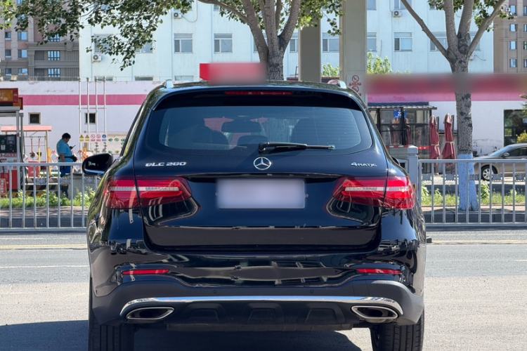 Used Mercedes-Benz GLC 2017 GLC 260 4MATIC Dynamic Edition Exterior 4