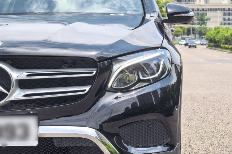 Used Mercedes-Benz GLC 2017 GLC 200 4MATIC Exterior 4
