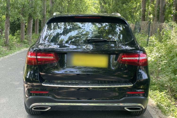 Used Mercedes-Benz GLC 2017 GLC 260 4MATIC Dynamic Edition Exterior 4