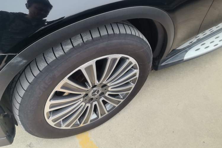 Used Mercedes-Benz GLC 2017 GLC 200 4MATIC Exterior 4