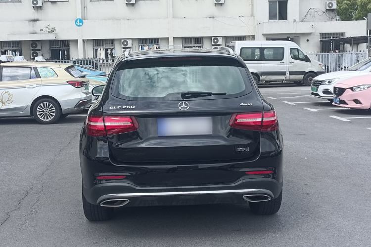Used Mercedes-Benz GLC 2017 GLC 260 4MATIC Dynamic Edition Exterior 5