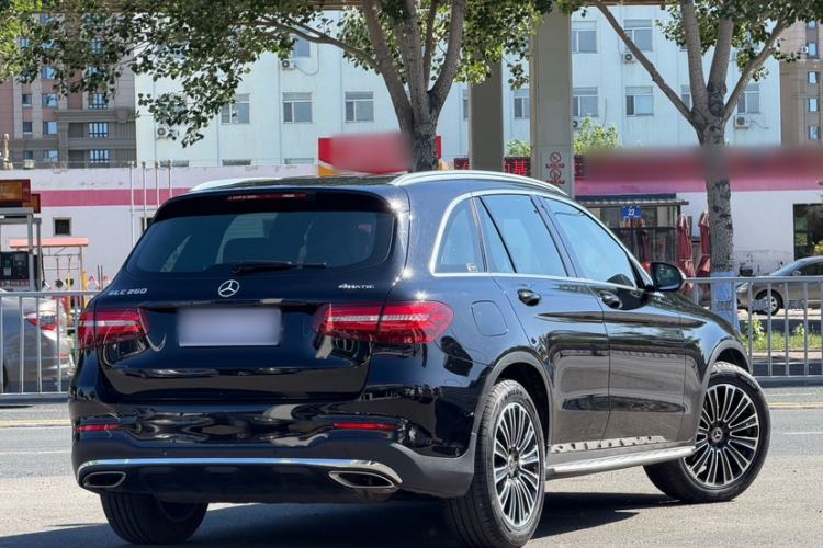 Used Mercedes-Benz GLC 2017 GLC 260 4MATIC Dynamic Edition Exterior 5