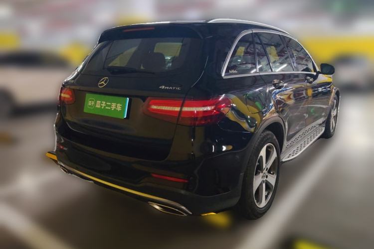 Used Mercedes-Benz GLC 2017 GLC 300 4MATIC Sport Edition Exterior 5