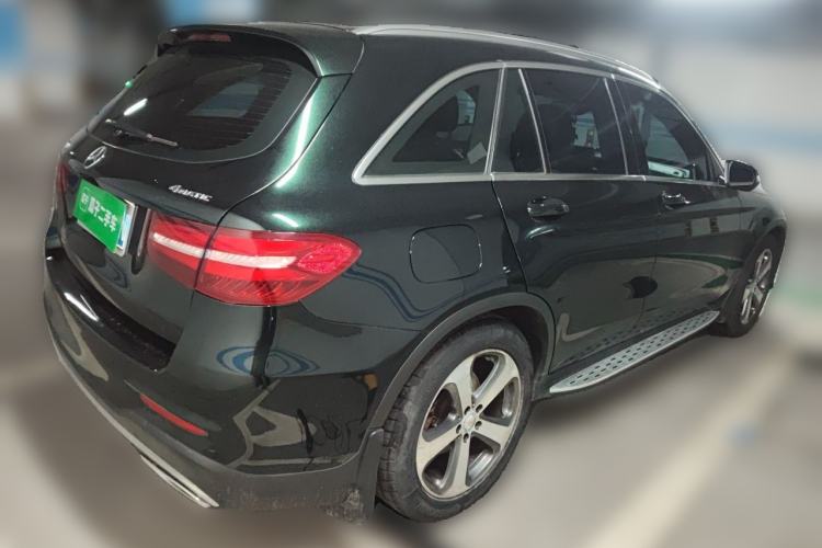 Used Mercedes-Benz GLC 2017 GLC 300 4MATIC Sport Edition Exterior 5