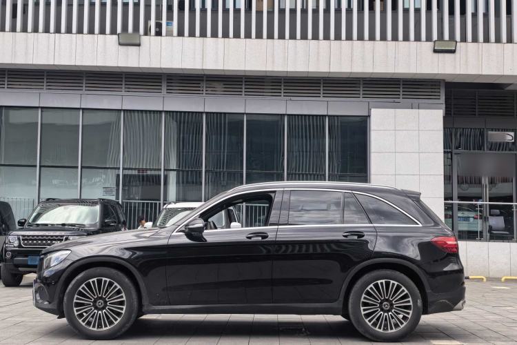 Used Mercedes-Benz GLC 2017 GLC 200 4MATIC Exterior 6