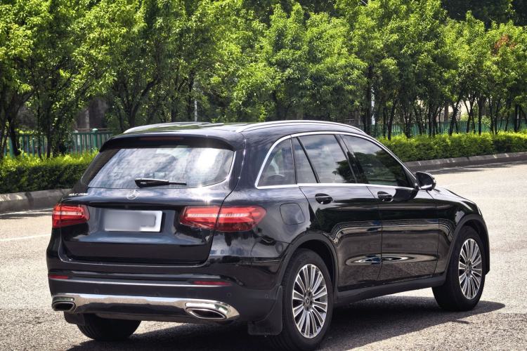 Used Mercedes-Benz GLC 2017 GLC 200 4MATIC Exterior 6