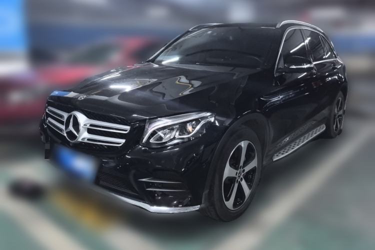Used Mercedes-Benz GLC 2017 GLC 260 4MATIC Luxury Model Guazi used car, China used car export, Used car for sale, Used cars, Cheapest cars for sale