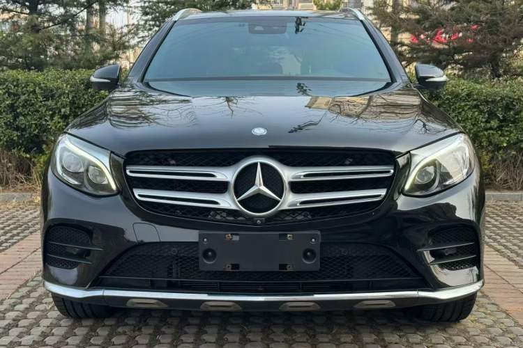 Used Mercedes-Benz GLC 2017 GLC 300 4MATIC Sport Edition Front