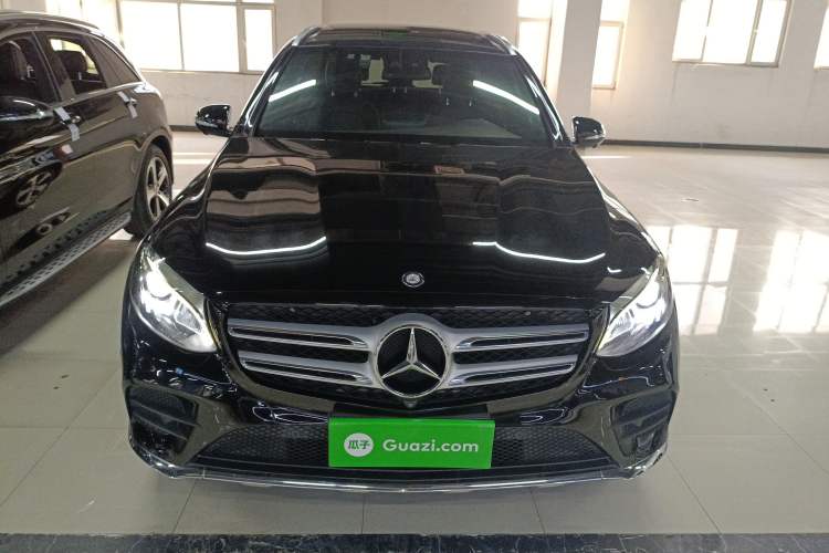 Used Mercedes-Benz GLC 2017 GLC 260 4MATIC Luxury Model Front