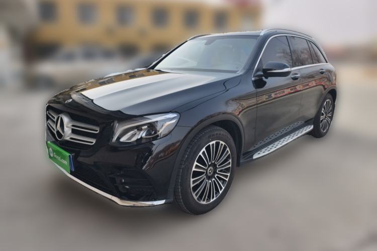 Used Mercedes-Benz GLC 2017 GLC 260 4MATIC Dynamic Edition Front Left 45 Deg