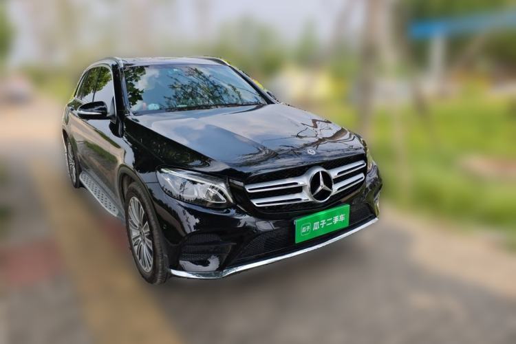 Used Mercedes-Benz GLC 2017 GLC 200 4MATIC Front Right 45 Deg