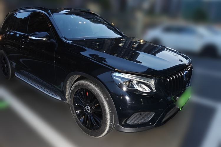 Used Mercedes-Benz GLC 2017 GLC 200 4MATIC Front Right 45 Deg