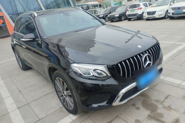Used Mercedes-Benz GLC 2017 GLC 200 4MATIC Front Right 45 Deg